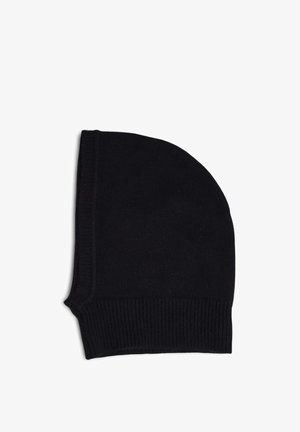 Musta neulottu balaklava, jossa on resorit reunuksissa, suunniteltu peittämään pää ja kaula, esitettynä tasaisesti valkoista taustaa vasten.