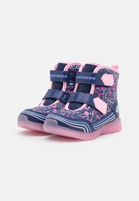 Skechers ILLUMI BRIGHTS - Støvletter - navy/pink