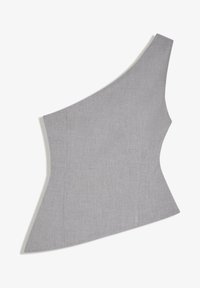 Haut asymétrique gris clair sans manches avec une bretelle asymétrique et un ourlet évasé, fabriqué en tissu texturé.