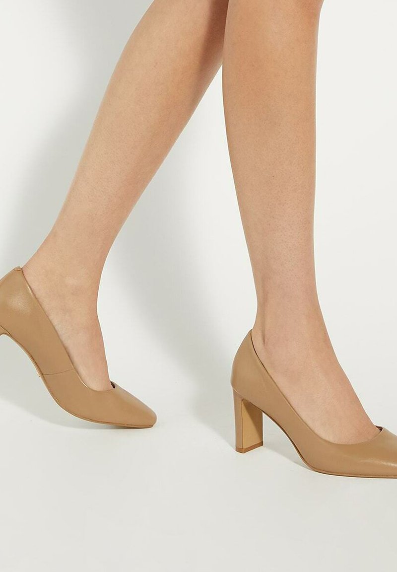 Dune London Escarpins à talons hauts - cappuccino