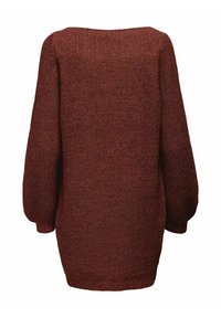 Maglione over-size a maniche lunghe in una ricca tonalità di marrone rossastro con una trama a maglia. Caratterizzato da un colletto a barchetta e polsini e orlo a coste.