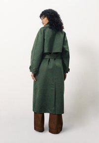 FRNCH ADELPHIA - Trenchcoat - vert foret