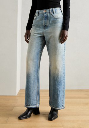 THE DEEP LOOSE FIT JEANS - Jean boyfriend - vintage touch