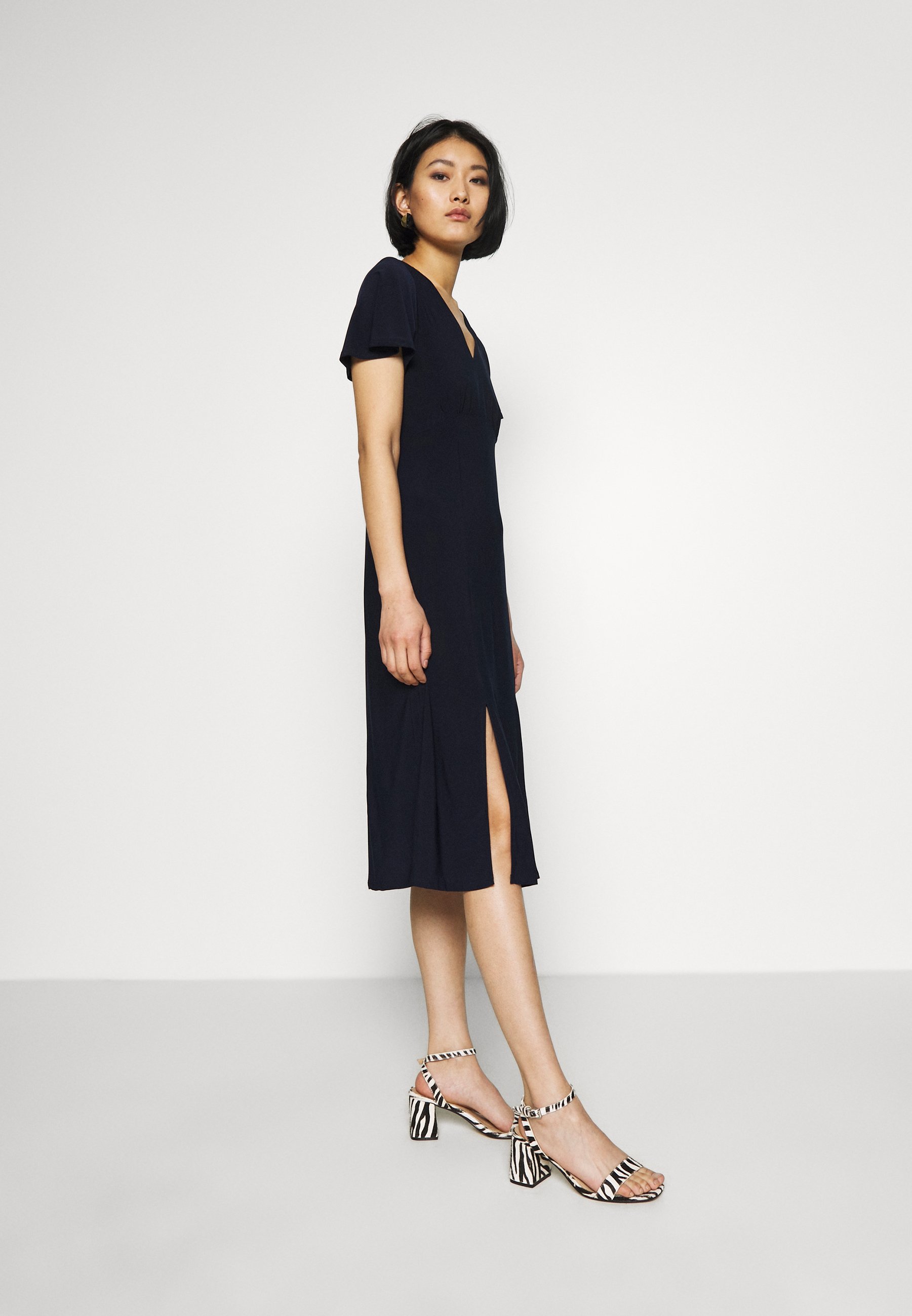 korte jurk met split