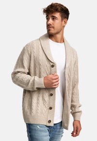INDICODE JEANS ILTERLY - Vesta na kopčanje - kit