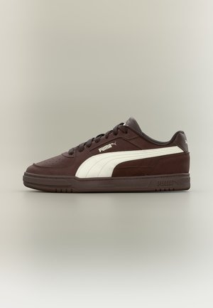 Puma, CAVEN III UNISEX - Sneakers laag - chocolate fondue/warm white/white