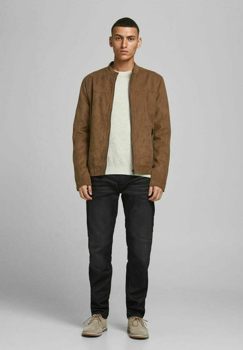 Herren Leichte Jacken | Jack & Jones JJEWARNER NOOS Kunstlederjacke cognac/beige - FI07077 Herren Leichte Jacken | Jack & Jones JJEWARNER NOOS Kunstlederjacke cognac/beige - FI07077