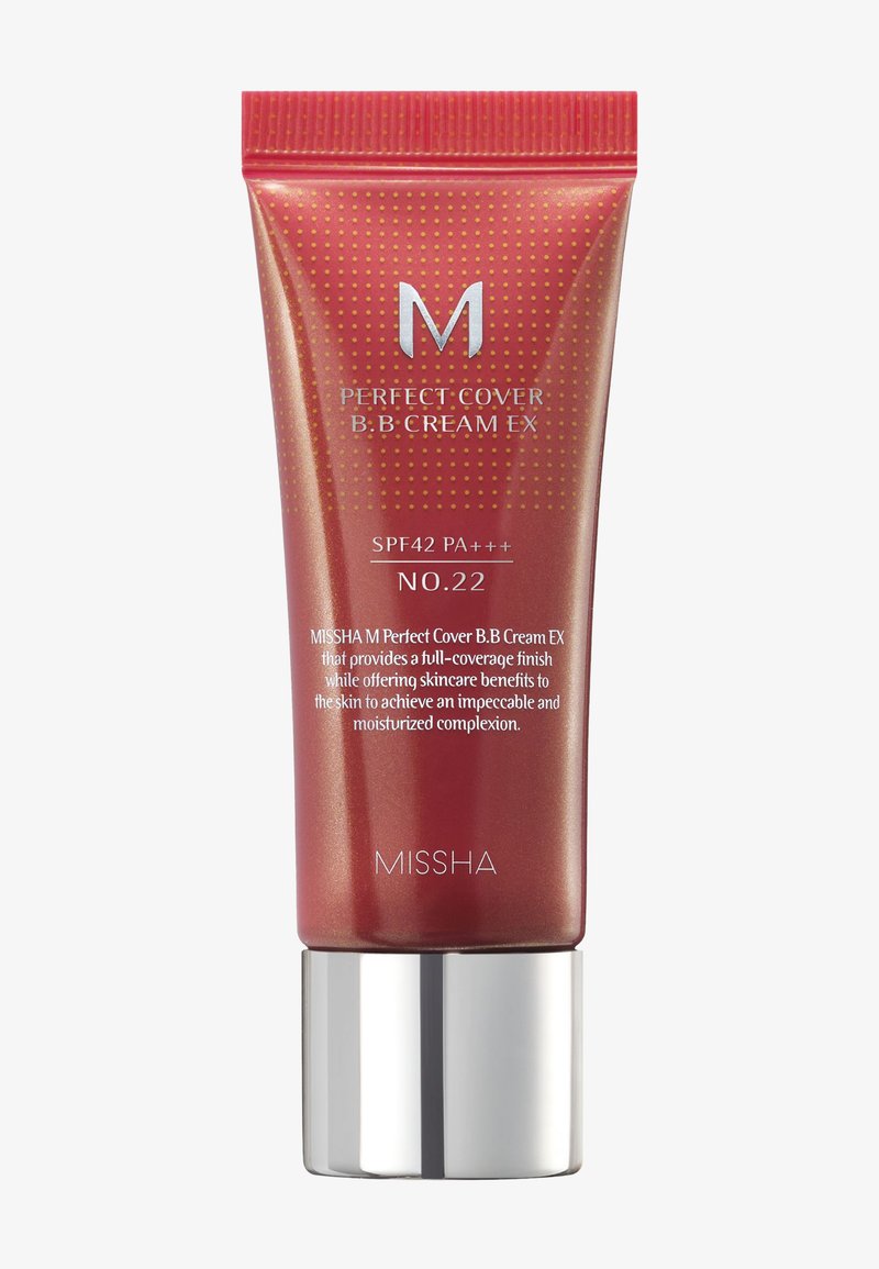 Tube de Missha Perfect Cover B.B Cream EX SPF42 PA+++, teinte n° 22, avec un emballage rouge et doré et un bouchon argenté.