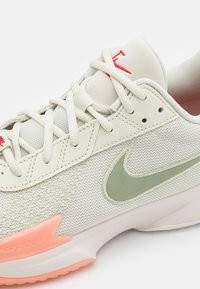 Nike Performance GT CUT ACADEMY Chaussures de basket sea