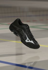 Επιλέχθηκε, black/white/ultimate gray