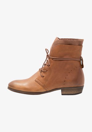 HALLY - Stivaletti stringati - cognac/natural