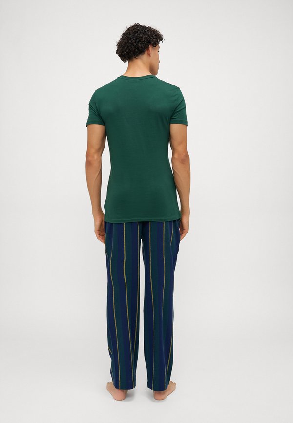 CREW 3 PACK - Undershirt3