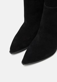 Guess CALLY - Biker-/cowboysaappaat - black