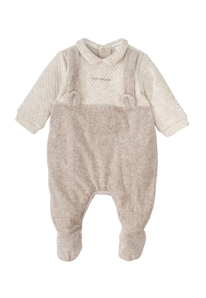 Mono de bebé de algodón beige con parte superior acolchada, textura suave, tirantes ajustables y diseño con pies. Presenta un collar redondo y detalles bordados.