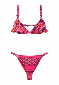 Top triangolo e slip coordinato in un vivace rosa con motivi geometrici. I bordi arricciati e le bretelle regolabili mettono in risalto il design.