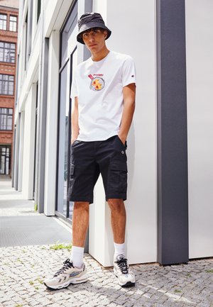 CREWNECK - T-shirt con stampa - white