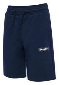 Granatowe casualowe szorty z elastycznym pasem, sznurowadłem, bocznymi kieszeniami i prostokątnym logo Hummel na lewej udzie.