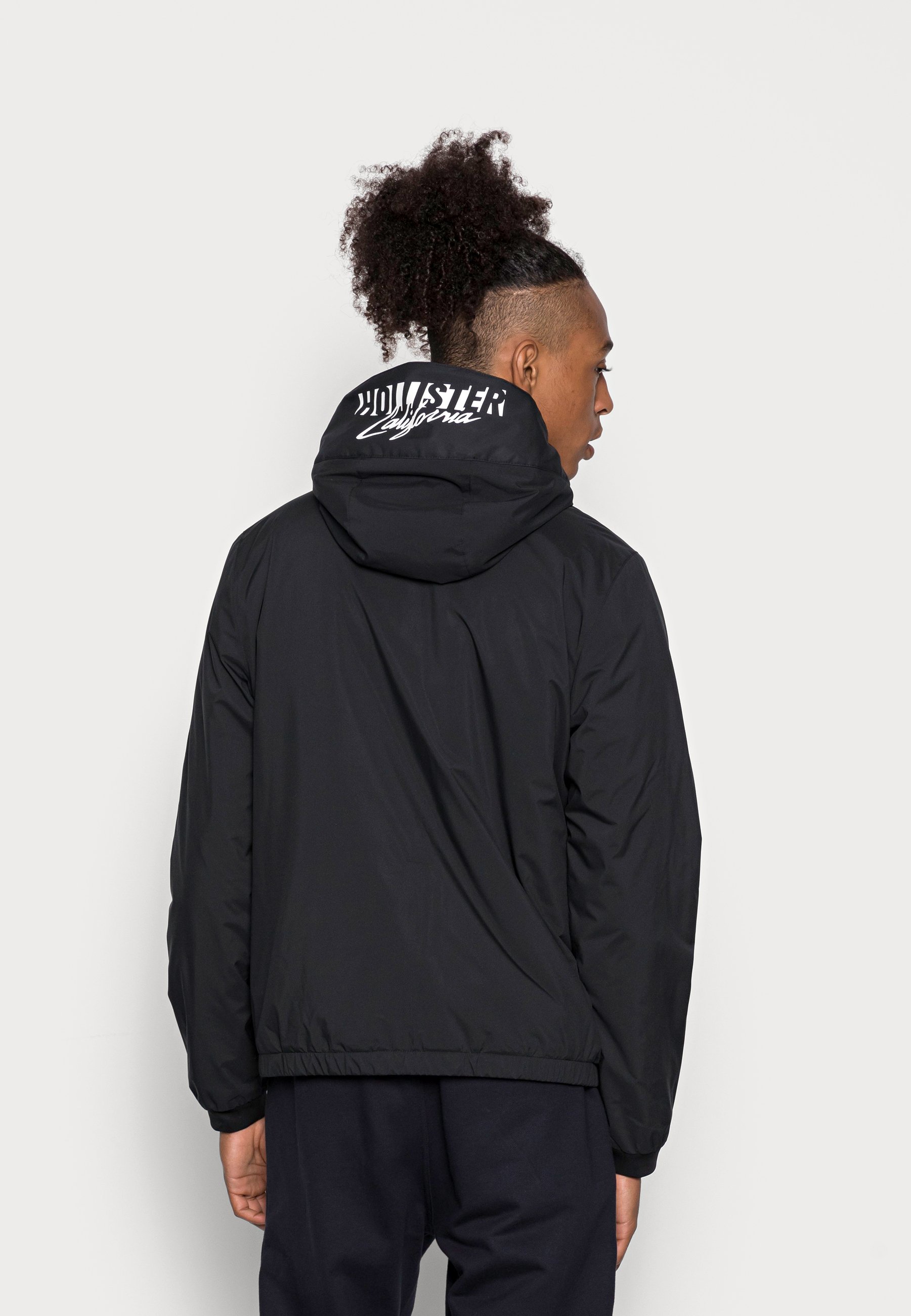 windbreaker jacket for winter