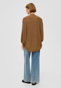 s.Oliver PONCHO - Poncho - sandstein