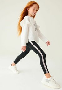 Mint Velvet Trikoot - black