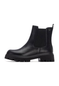 Botas Chelsea de cuero negro con paneles laterales elásticos, suela de goma plana y tirador. Presenta una textura suave y un diseño de puntera redondeada.
