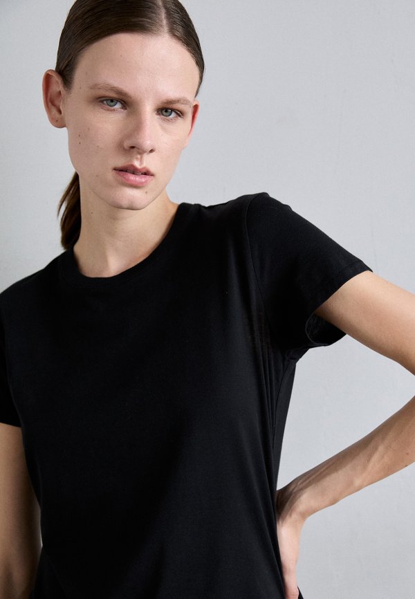 BABY TEE - Basic T-shirt2