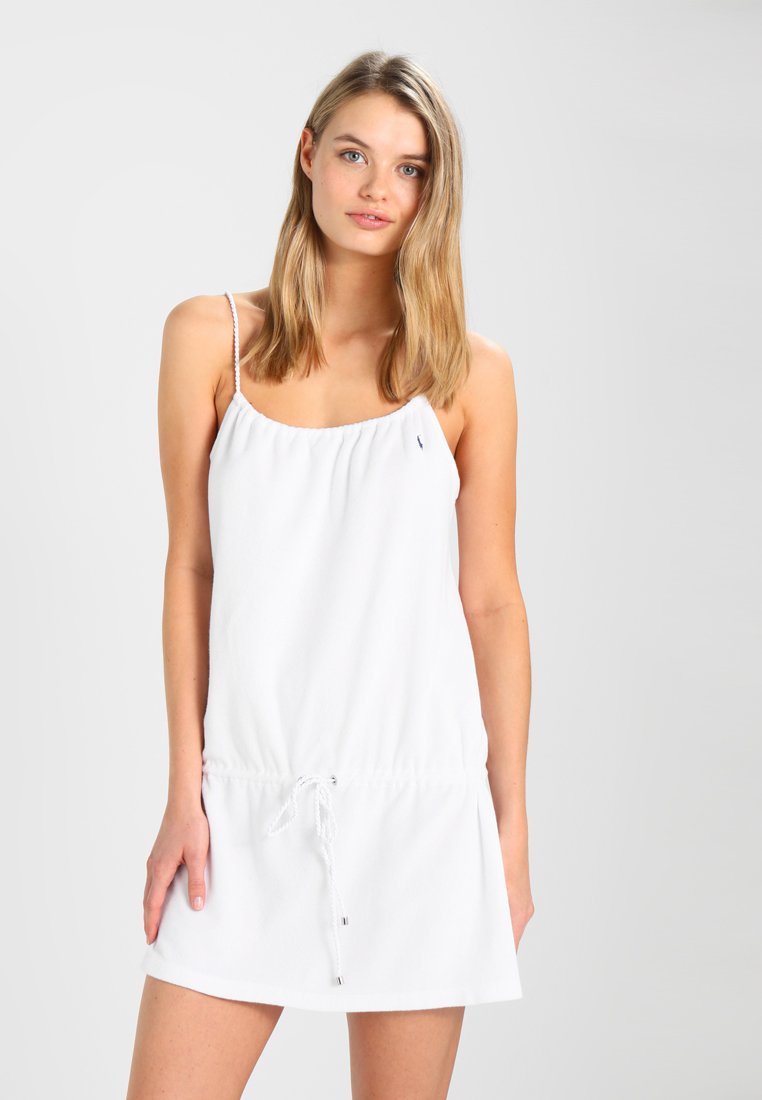 robe longue dos plongeant