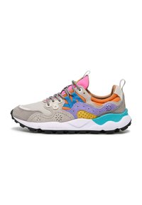 Baskets Flower Mountain Basses Femme - Modèle A25f, Coloris Gris/cipria, Pointures 34 à 41