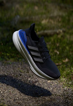 ULTRABOOST 5 - Scarpe da corsa su strada - black/purple