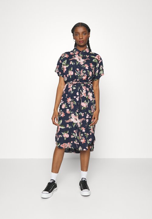 Robes petites tailles pour femme Zalando Page 2