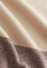 Next MIDWEIGHT REGULAR FIT - Schal - neutral stripe
