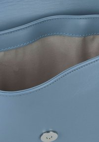 Lloyd 25 CM - Bandolera - hellblau