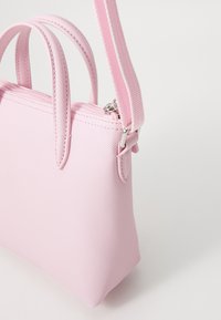 Lacoste CONCEPT - Τσάντα χειρός - pink lady
