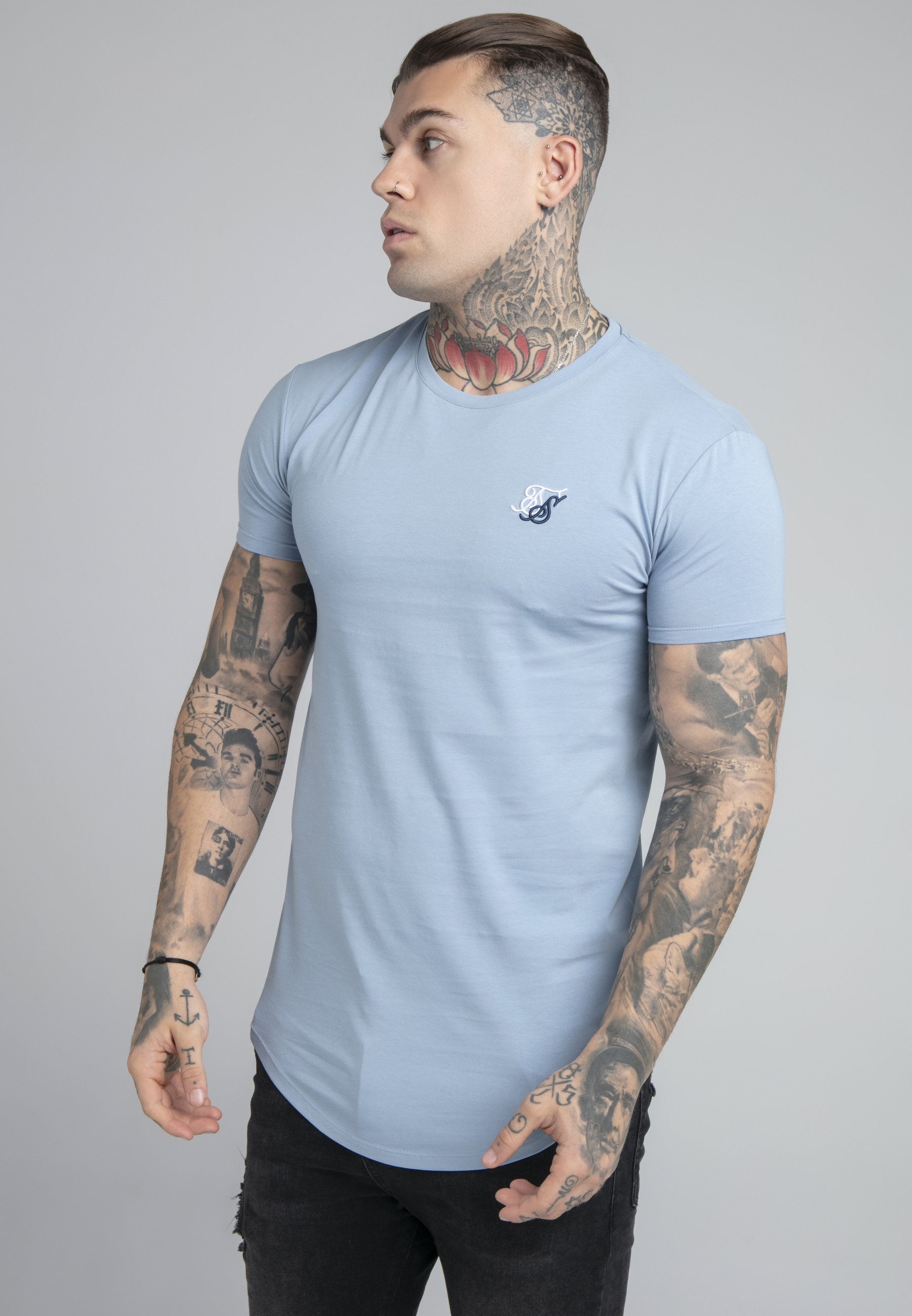SIKSILK CONTRAST LOGO GYM TEE - Camiseta estampada - faded denim/azul claro  - Zalando.es