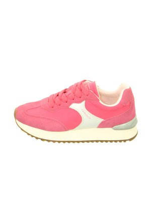 Pink and white GANT sneaker with lace-up closure, suede and fabric upper, thick white sole, and rubber tread outsole.