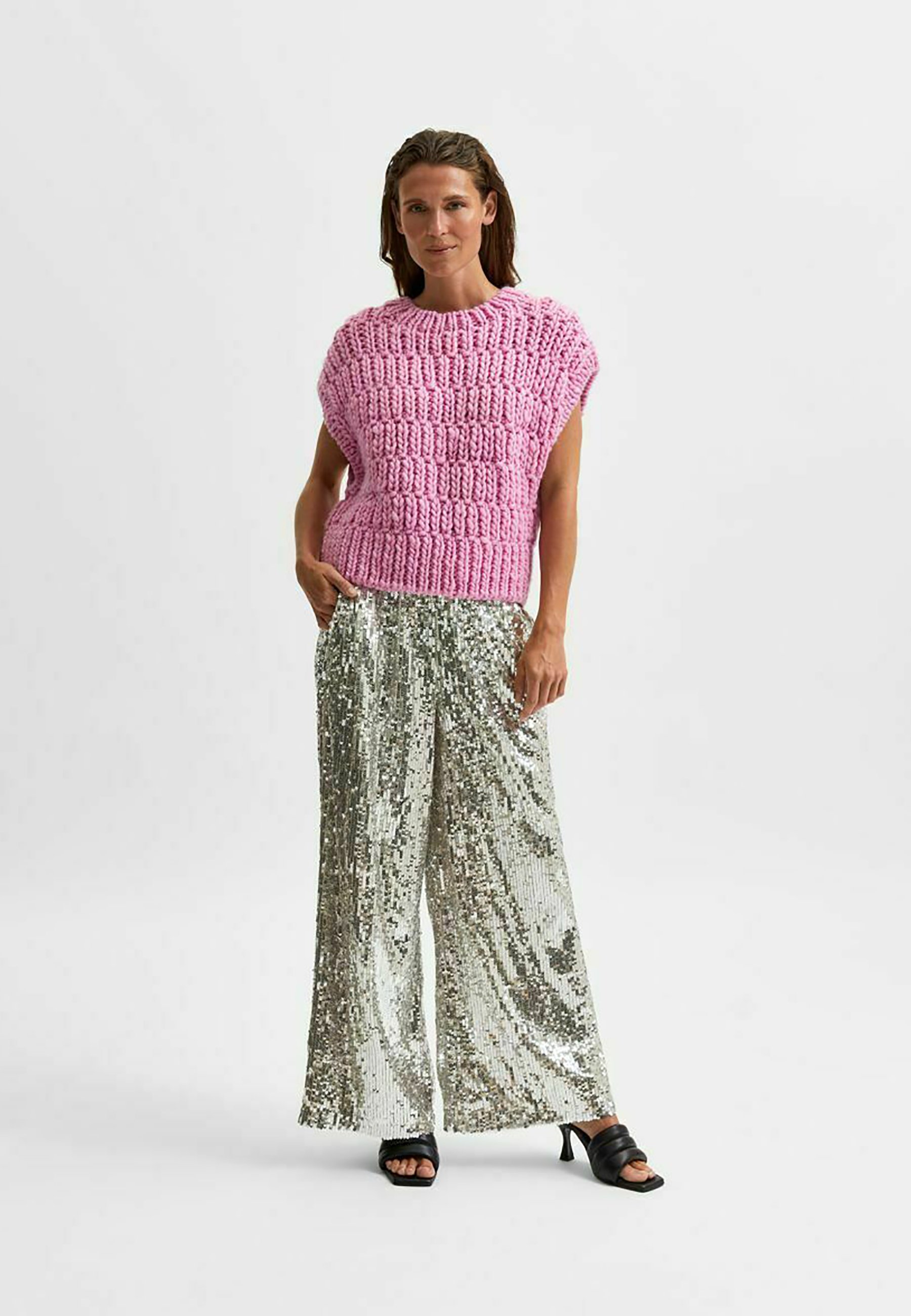 Selected Femme MIT WEITEM BEIN PAILLETTEN - Pantaloni - silver/argentato -  Zalando.it