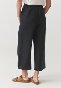 TATUUM PULIO - Broek - navy