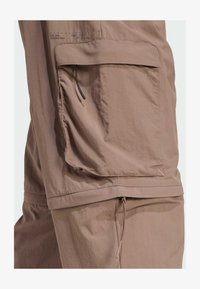 Non sélectionné, earth strata