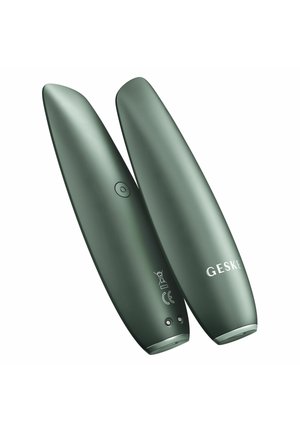 GESKE TOUCHLESS MAGNETIC PEELING MASK | 5 IN 1 - Gesichtspflege Zubehör - green
