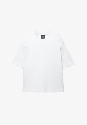 Weißes T-Shirt mit kurzen Ärmeln aus Baumwolle, das über einen Rundhalsausschnitt und einen lockeren Schnitt mit geradem Saum verfügt. Keine Muster oder Verzierungen.