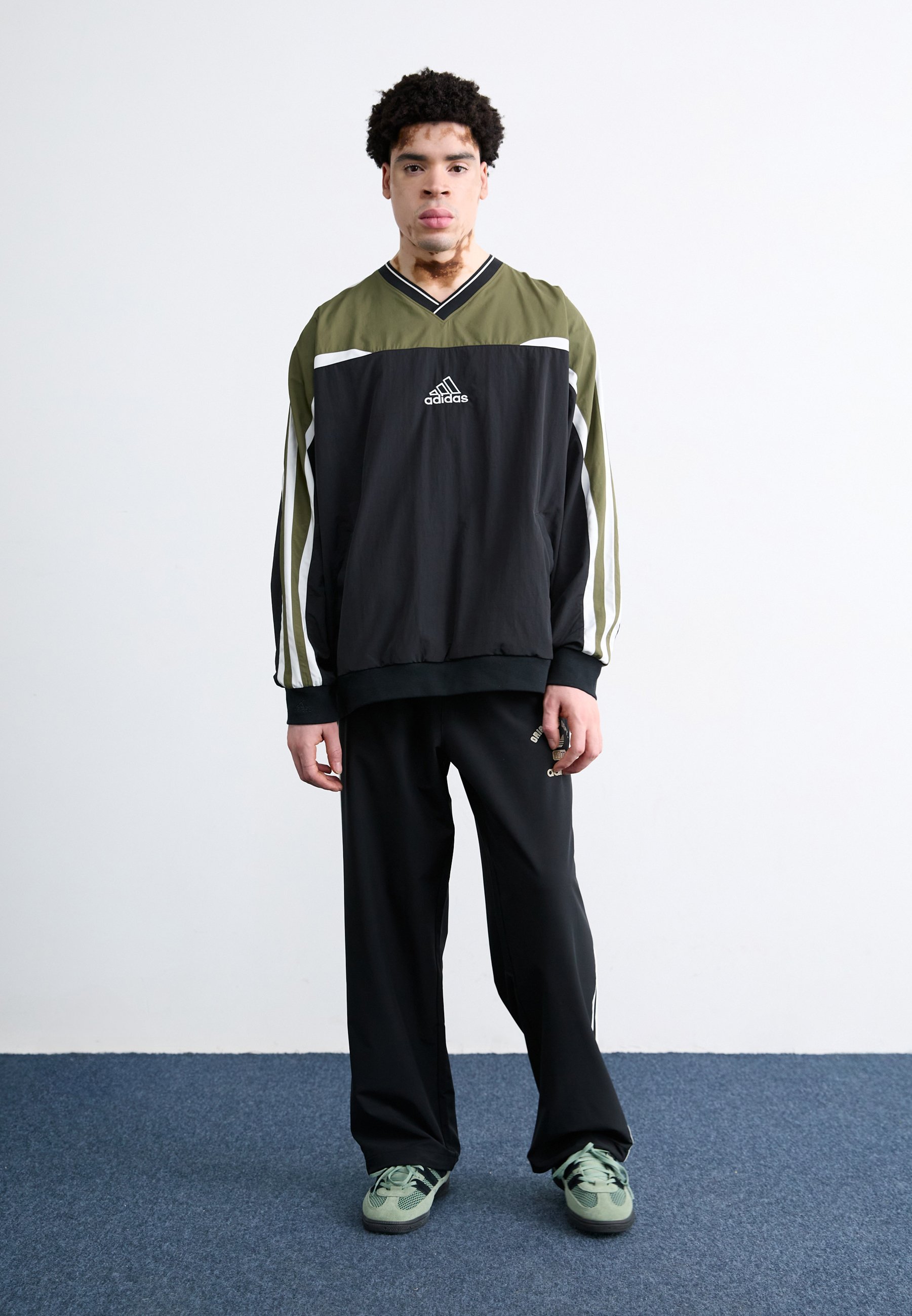 【adidas】CUTLINE PULLOVER LONG-SLEEVE TOP★プルオーバー adidas-Cutline-Pullover-Long-