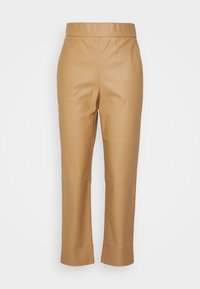 Bruna faux läderbyxor med en slät textur, som har en hög midja och rak bendesign. Ingen synlig hårdvara eller mönster.