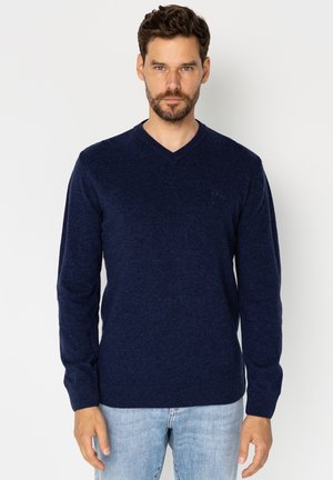 - Sweter