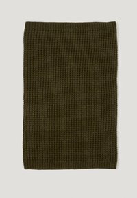 Unselected, moss green