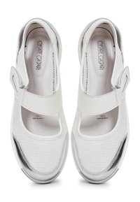 White leather shoes with a mesh upper, open toe, and velcro strap. Features a silver accent on the rounded toe and a cushioned insole.