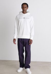 GANT Felpa con cappuccio - eggshell