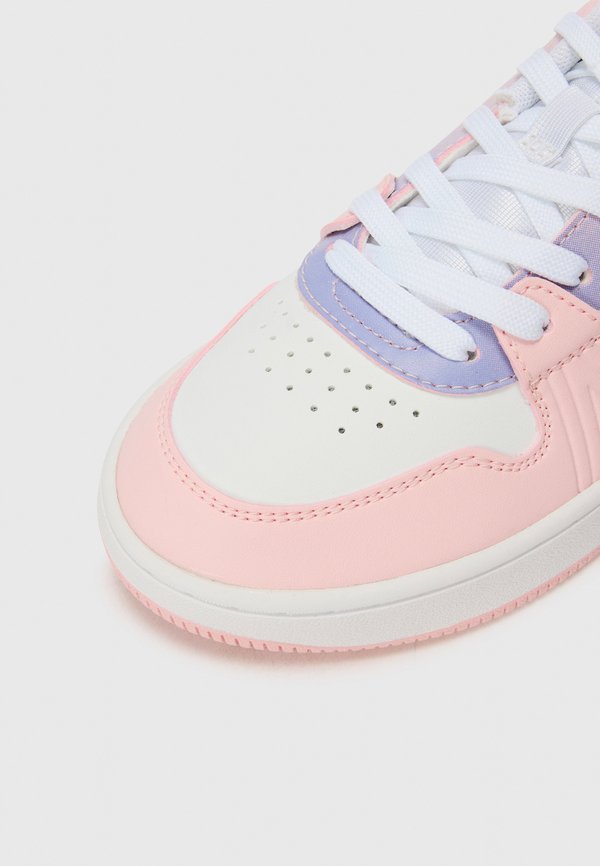 L001 UNISEX - Trainers2