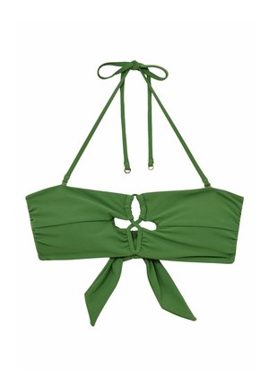 Grüner Bikini-Oberteil mit rechteckiger Form, Ausschnitt in der Mitte und verstellbaren Trägern. Das Material ist glatt und elastisch, mit einem Knoten im Rücken.