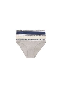 Tre paia di biancheria intima da donna: uno grigio chiaro, uno blu navale e uno crema, ciascuno con un cinturino che presenta il testo "women's secret."