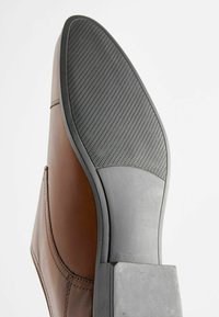 Next LEATHER DOUBLE MONK SHOES - Puvunkengät - tan brown